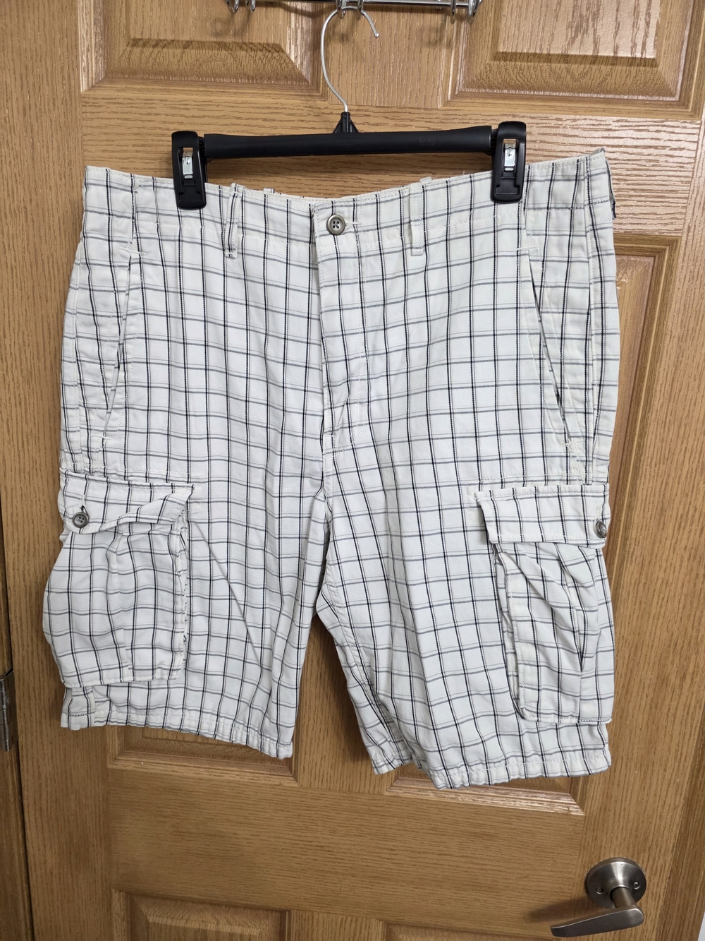 Levi's White Plaid Cargo Shorts